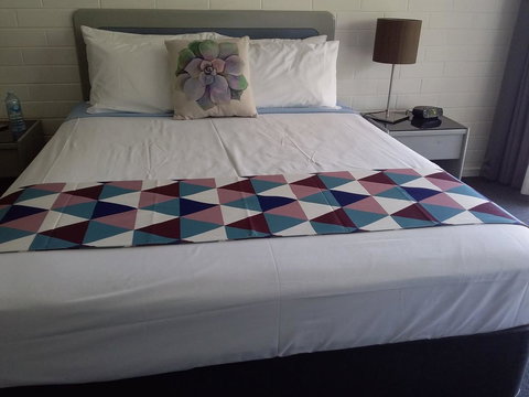 Dalby Manor Motor Inn - Kempsey Accommodation 4