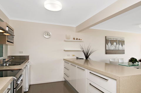 Skippers Cove Waterfront Resort - Kempsey Accommodation 11