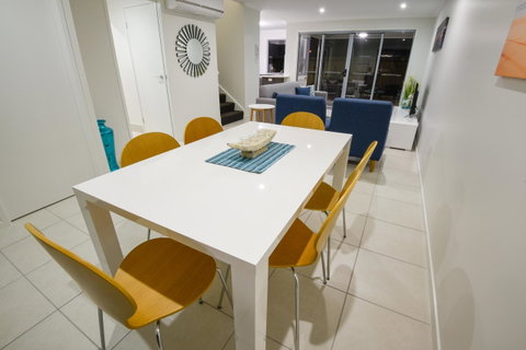 Direct Collective - Breeze On Brightwater - Kempsey Accommodation 4