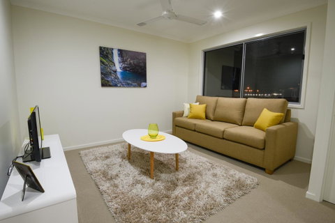 Direct Collective - Breeze On Brightwater - Kempsey Accommodation 9