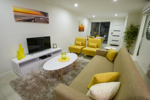 Direct Collective - Breeze On Brightwater - Kempsey Accommodation 11
