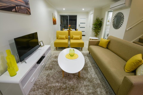 Direct Collective - Breeze On Brightwater - Kempsey Accommodation 10
