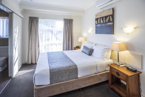 Emerald Maraboon Motor Inn - Kempsey Accommodation 0