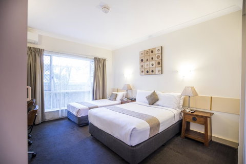 Emerald Maraboon Motor Inn - Kempsey Accommodation 41