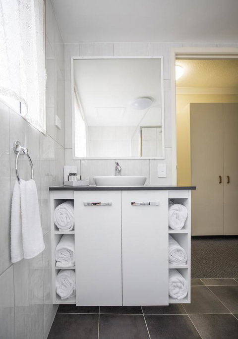 Emerald Maraboon Motor Inn - Kempsey Accommodation 24