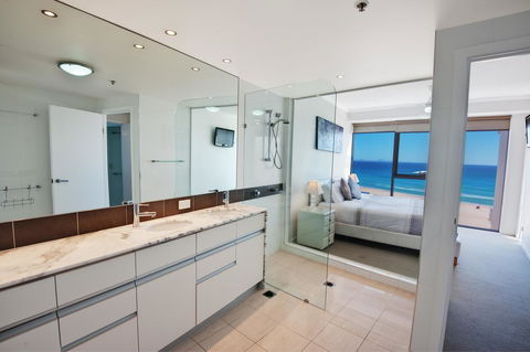 Reflections Tower Two - Kempsey Accommodation 23