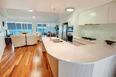 Reflections Tower Two - Kempsey Accommodation 22