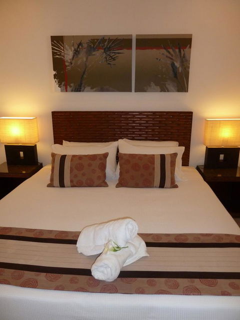 Penthouse 239 At See Temple Port Douglas - Kempsey Accommodation 10