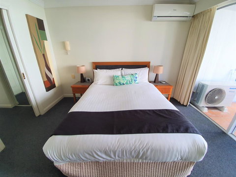 Broadbeach Holiday Apartments - Kempsey Accommodation 28