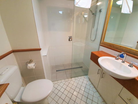 Broadbeach Holiday Apartments - Kempsey Accommodation 26