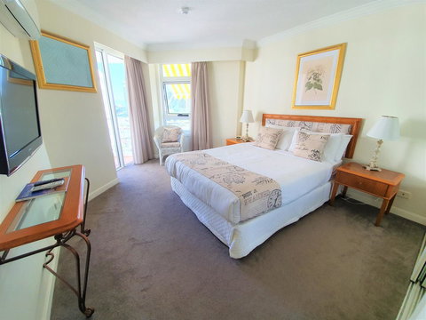 Broadbeach Holiday Apartments - Kempsey Accommodation 14