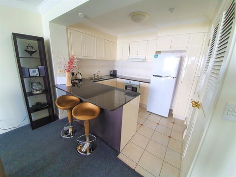 Broadbeach Holiday Apartments - Kempsey Accommodation 29