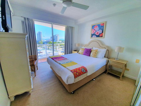 Broadbeach Holiday Apartments - Kempsey Accommodation 20