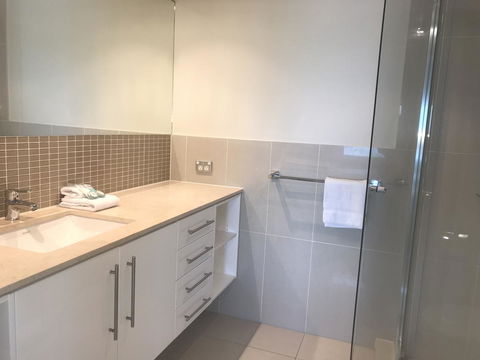 Proximity Waterfront Apartments - Kempsey Accommodation 11