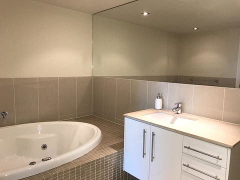 Proximity Waterfront Apartments - Kempsey Accommodation 22