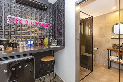 The Pink Hotel Coolangatta - Kempsey Accommodation 26