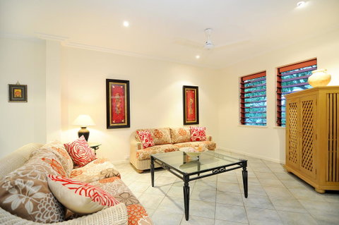 Oasis At Palm Cove - Kempsey Accommodation 17