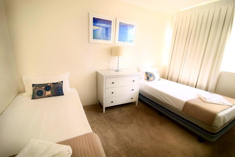 Grosvenor Beachfront Apartments Surfers Paradise - Kempsey Accommodation 35