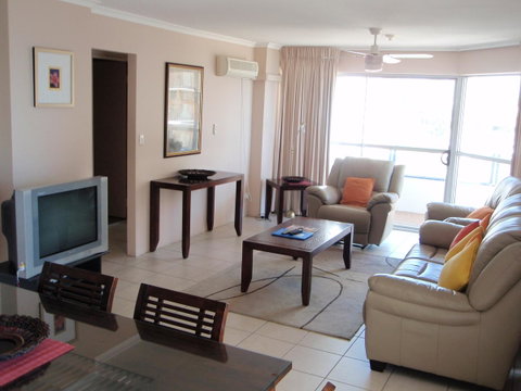 Grosvenor Beachfront Apartments Surfers Paradise - Kempsey Accommodation 21