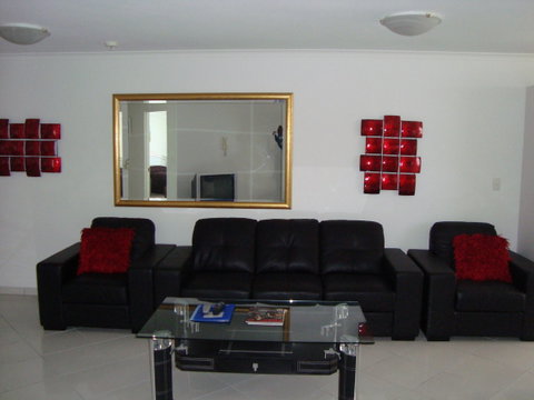 Grosvenor Beachfront Apartments Surfers Paradise - Kempsey Accommodation 27