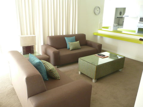 Grosvenor Beachfront Apartments Surfers Paradise - Kempsey Accommodation 8