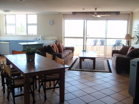 Grosvenor Beachfront Apartments Surfers Paradise - Kempsey Accommodation 22