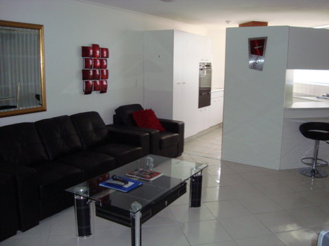 Grosvenor Beachfront Apartments Surfers Paradise - Kempsey Accommodation 36