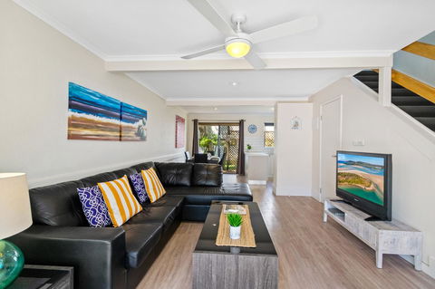 Noosa Place Resort - Kempsey Accommodation 4