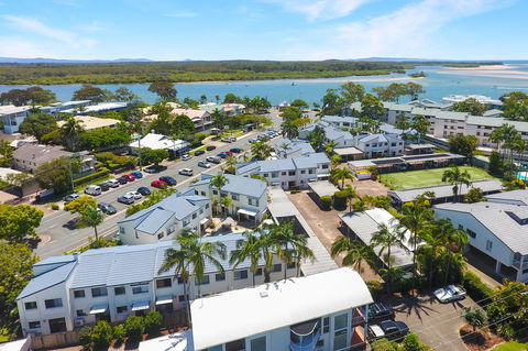 Noosa Place Resort - Kempsey Accommodation 24