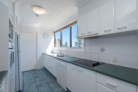 Columbia Beachfront Apartments On Rainbow Bay - Kempsey Accommodation 7