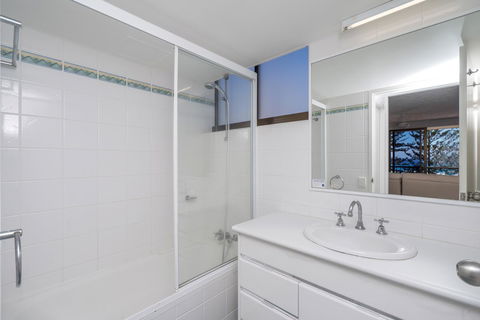 Columbia Beachfront Apartments On Rainbow Bay - Kempsey Accommodation 9