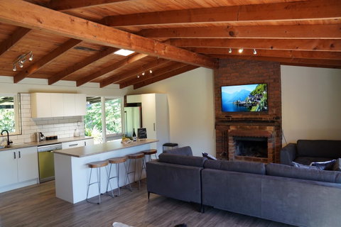 McCarthy Grove Maleny - Kempsey Accommodation 7