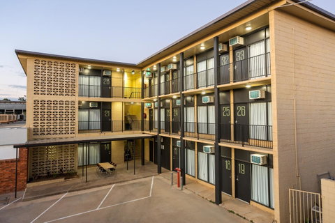 Nightcap At Emerald Star Hotel - Kempsey Accommodation 5
