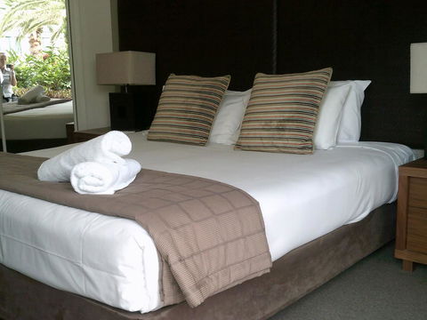 The Phoenician Resort - Kempsey Accommodation 16