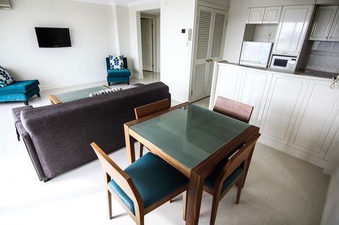 The Phoenician Resort - Kempsey Accommodation 17