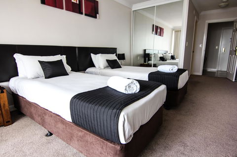 The Phoenician Resort - Kempsey Accommodation 30