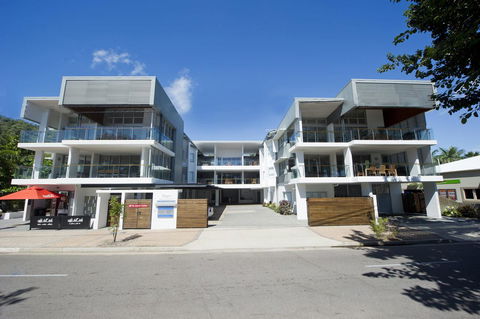 Maggies Beachfront Apartment 2 - Kempsey Accommodation 0