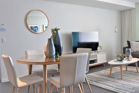 Gold Coast Private Apartments - H Residences, Surfers Paradise - Kempsey Accommodation 8