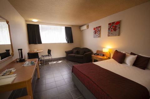 The Robert Towns - Kempsey Accommodation 22