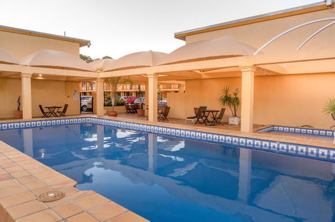 The Robert Towns - Kempsey Accommodation 6