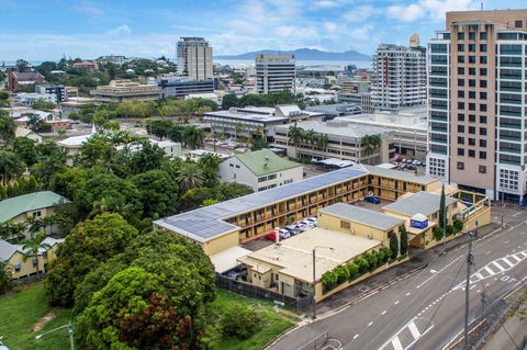 The Robert Towns - Kempsey Accommodation 24