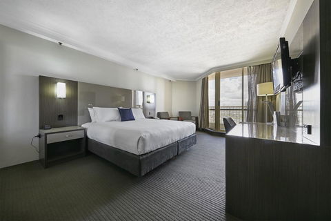 Novotel Surfers Paradise - Kempsey Accommodation 6