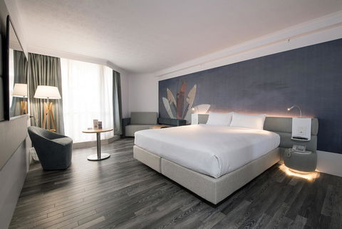 Novotel Surfers Paradise - Kempsey Accommodation 9