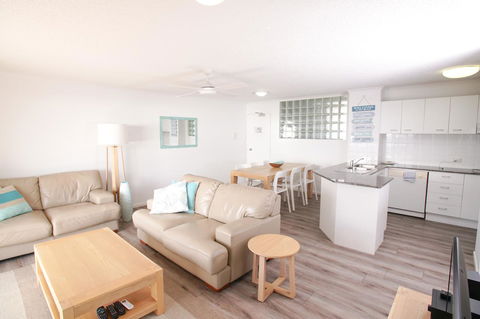 San Marino By The Sea Apartments - Kempsey Accommodation 15
