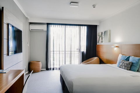 Novotel Cairns Oasis Resort - Kempsey Accommodation 27
