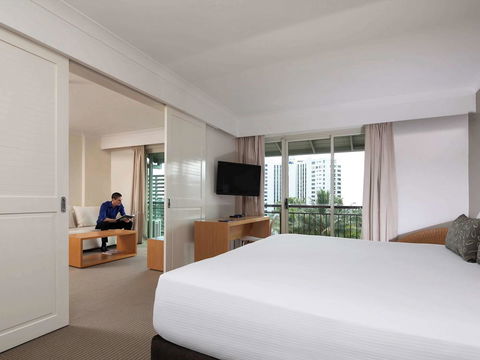 Novotel Cairns Oasis Resort - Kempsey Accommodation 41