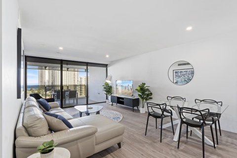 Circle On Cavill - Gclr - Kempsey Accommodation 8