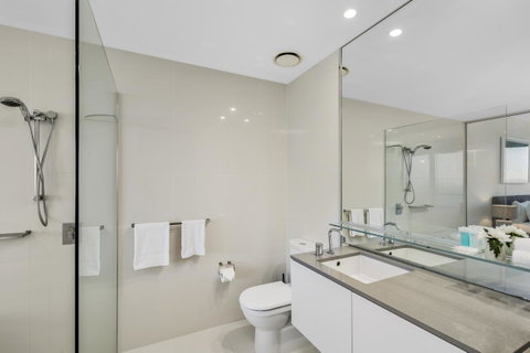 Circle On Cavill - Gclr - Kempsey Accommodation 17