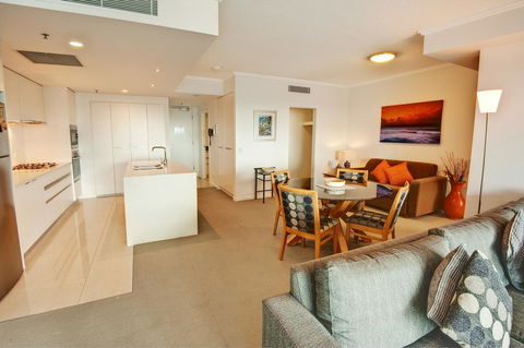 Reflection On The Sea - Kempsey Accommodation 16