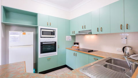 Currumbin Sands On The Beach - Kempsey Accommodation 27